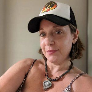 Meet your Posher, Celeste